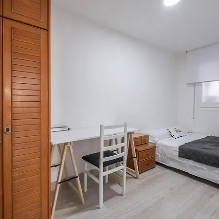 Apartament Pastoreta 1 *